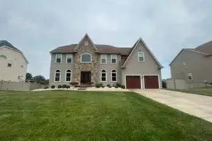 127 White Cedar Dr, Sicklerville, NJ 08081 - Photo 1