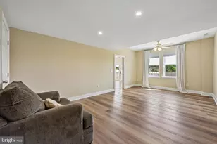 127 White Cedar Dr, Sicklerville, NJ 08081 - Photo 33