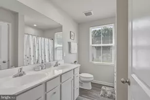 102 Ciseley Dr, Sicklerville, NJ 08081 - Photo 29
