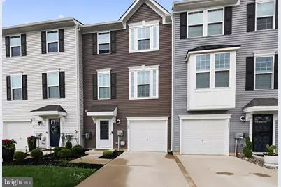 109 Plaza Drive, Sicklerville, NJ 08081 - Photo 1