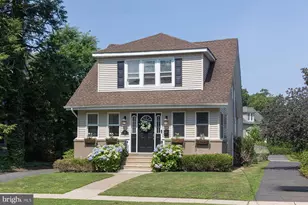 121 E Stiles Ave, Collingswood, NJ 08108 - Photo 3