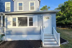 433 E Maple Ave, Lindenwold, NJ 08021 - Photo 1