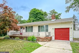 1098 Grandview Dr, Pine Hill, NJ 08021 - Photo 1