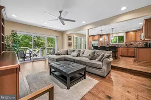704 Sunshine Lakes Dr, Voorhees, NJ 08043 - Photo 15