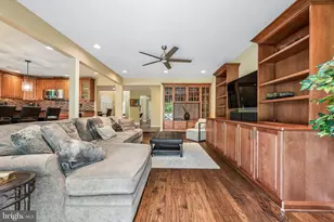 704 Sunshine Lakes Dr, Voorhees, NJ 08043 - Photo 17
