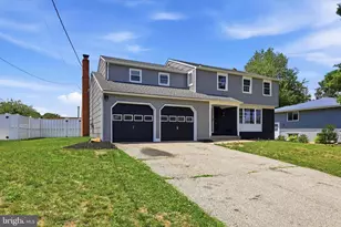 4 Bellows Ln, Cherry Hill, NJ 08002 - Photo 3