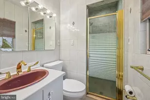 410 Narragansett Dr, Cherry Hill, NJ 08002 - Photo 15