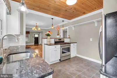 211 S Logan, Audubon, NJ 08106 - Photo 9