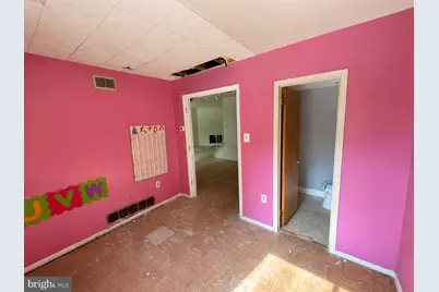 2005 Greenwood Drive, Lindenwold, NJ 08021 - Photo 11