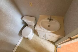 2005 Greenwood Dr, Lindenwold, NJ 08021 - Photo 15