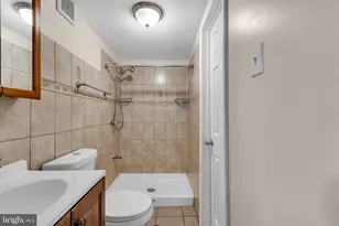 1095 Trent Rd, Camden, NJ 08104 - Photo 29