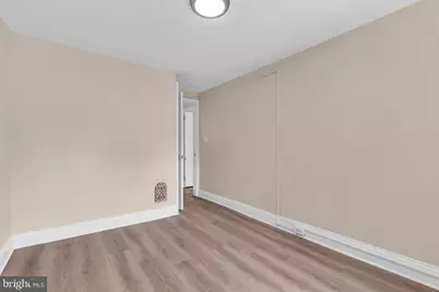 1095 Trent Road, Camden, NJ 08104 - Photo 21