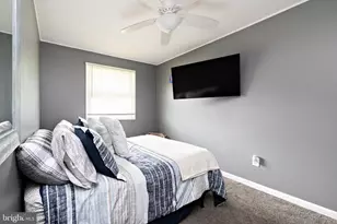 301 Roberts Ave, Bellmawr, NJ 08031 - Photo 29