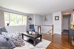 301 Roberts Ave, Bellmawr, NJ 08031 - Photo 9
