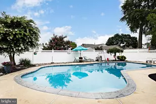 301 Roberts Ave, Bellmawr, NJ 08031 - Photo 59