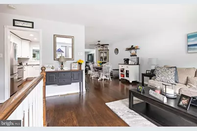 301 Roberts Avenue, Bellmawr, NJ 08031 - Photo 13