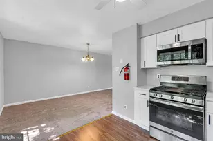 5 Harrington Ln, Sicklerville, NJ 08081 - Photo 11