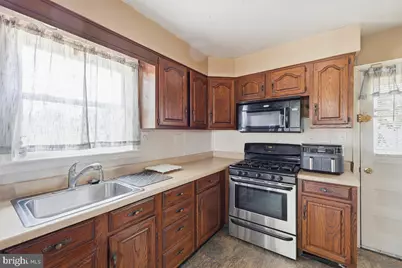 434 Flanders Road, Bellmawr, NJ 08031 - Photo 3