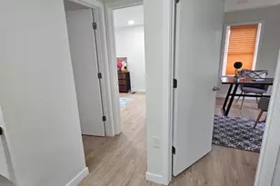 1404 Roanoke Rd, Camden, NJ 08104 - Photo 11