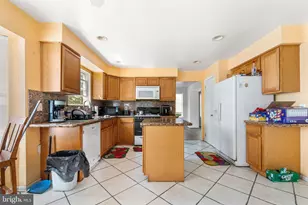 4 Flagstone Dr, Sicklerville, NJ 08081 - Photo 13