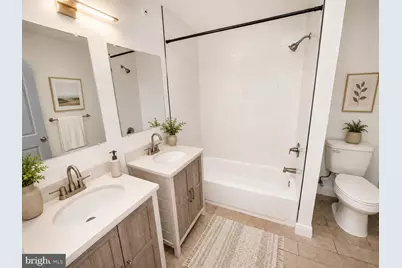 322 Vine Street #2D, Camden, NJ 08102 - Photo 9