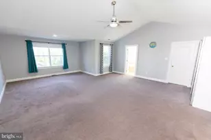100 Summerbrooke Ct, Sicklerville, NJ 08081 - Photo 41
