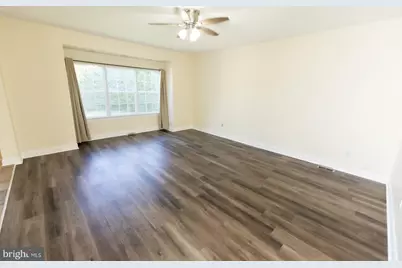 100 Summerbrooke Court, Sicklerville, NJ 08081 - Photo 17
