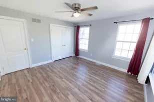 100 Summerbrooke Ct, Sicklerville, NJ 08081 - Photo 31