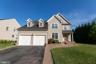 100 Summerbrooke Ct, Sicklerville, NJ 08081 - Photo 1