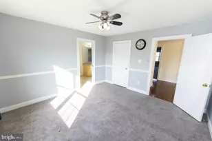100 Summerbrooke Ct, Sicklerville, NJ 08081 - Photo 59