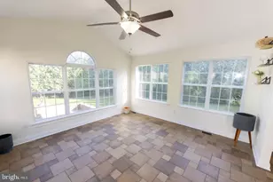 100 Summerbrooke Ct, Sicklerville, NJ 08081 - Photo 37