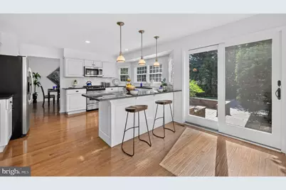 18 Burnham Lane, Voorhees, NJ 08043 - Photo 11
