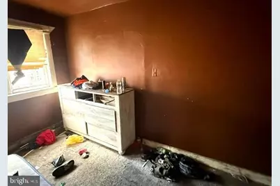 3163 Merriel Avenue, Camden, NJ 08105 - Photo 9