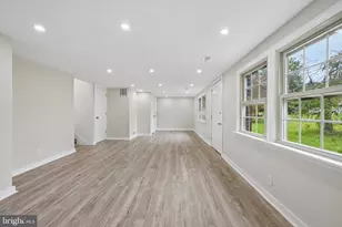 2310 S Cuthbert Dr, Lindenwold, NJ 08021 - Photo 9