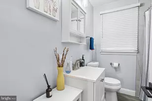 100 Bowling Green Dr, Voorhees, NJ 08043 - Photo 13