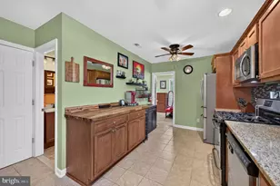 21 Sartori Ave, Mount Ephraim, NJ 08059 - Photo 7