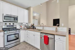 1202 Champlain Dr, Voorhees, NJ 08043 - Photo 9