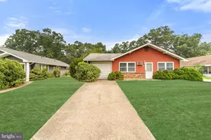 160 Elmtowne Blvd, Hammonton, NJ 08037 - Photo 1