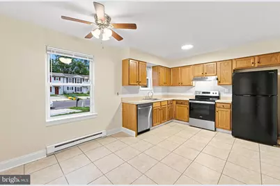 155 Hampshire Road, Sicklerville, NJ 08081 - Photo 3