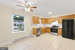 155 Hampshire Rd, Sicklerville, NJ 08081 - Photo 3