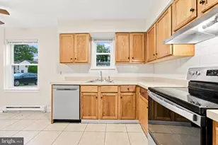 155 Hampshire Rd, Sicklerville, NJ 08081 - Photo 5