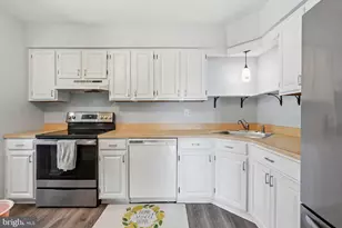 108 Franklin Dr, Voorhees, NJ 08043 - Photo 7