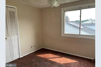 17 Parkhill Lane, Sicklerville, NJ 08081 - Photo 11
