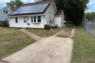 9 E Williams Ave, Barrington, NJ 08007 - Photo 1