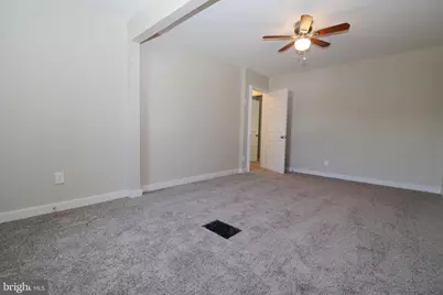 340 Grand Avenue, Gloucester Township, NJ 08012 - Photo 17