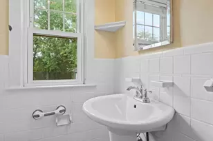 327 W Kings Hwy, Audubon, NJ 08106 - Photo 21