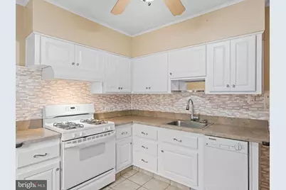 327 W Kings Highway, Audubon, NJ 08106 - Photo 11