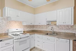 327 W Kings Hwy, Audubon, NJ 08106 - Photo 11