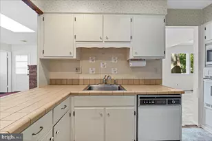8 Windgate Rd, Cherry Hill, NJ 08003 - Photo 7