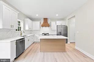 104 Blue Anchor, Sicklerville, NJ 08081 - Photo 19